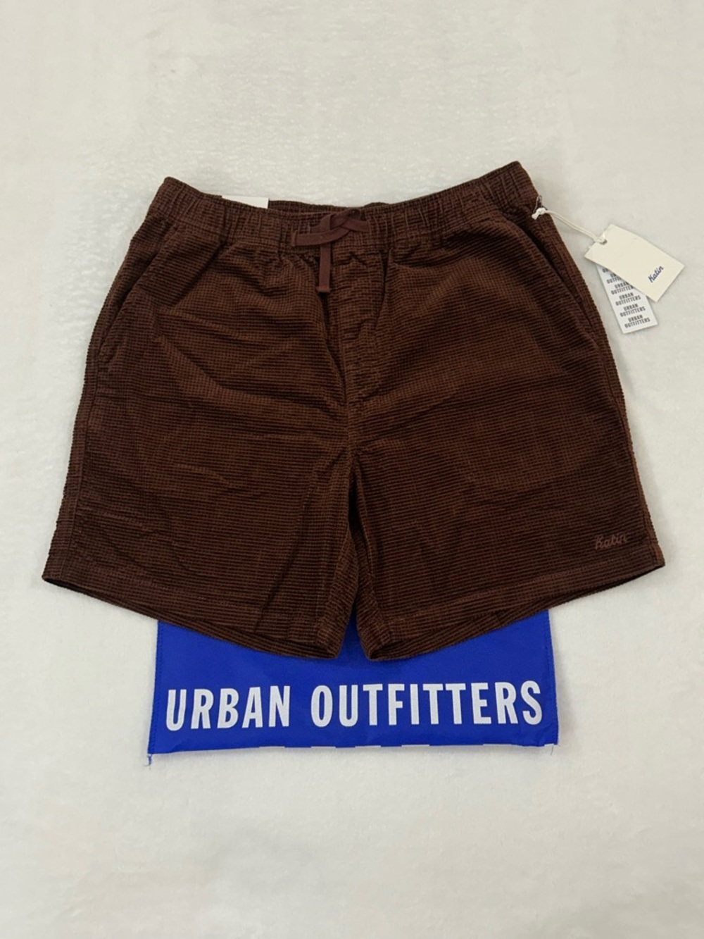 Urban Outfitters Katin E-Waist Ward Classic Fit Wine Waffle Corduroy Shorts Sz M